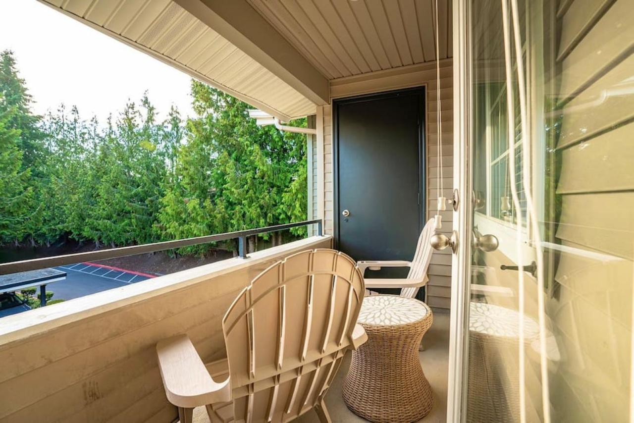 Modern And Spacious Apartment- Gym, Wifi, Free Parking Seattle Eksteriør bilde